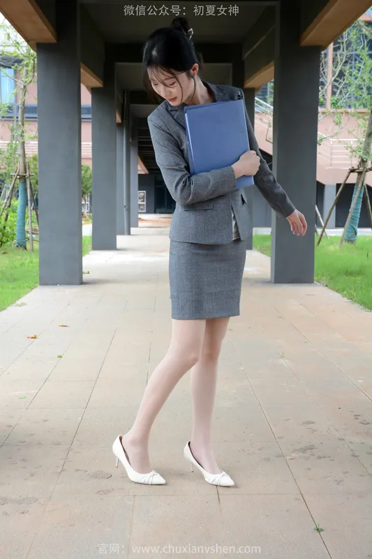 初夏女神 No.188 安妮 放学时刻 - 初夏女神